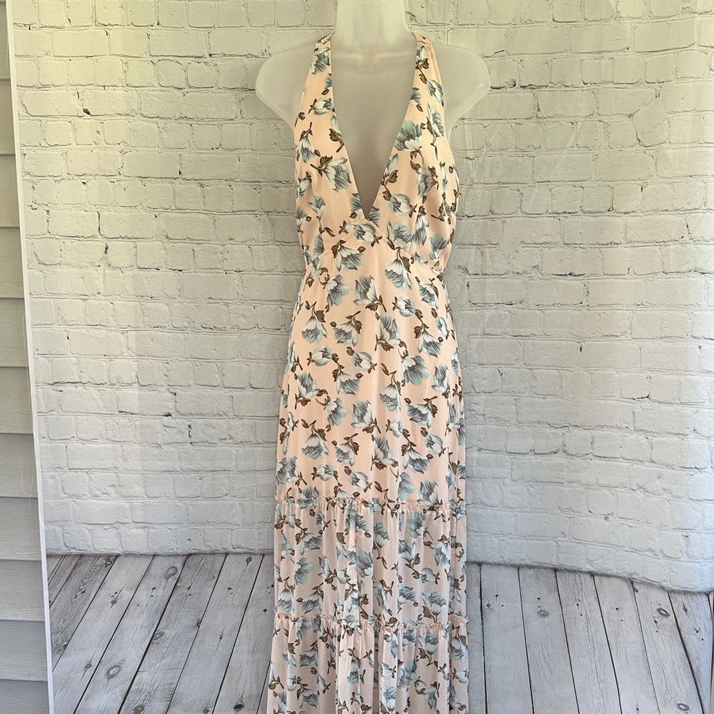 Soieblu Low V Peach Floral Ruffle Back Floral Maxi Dress